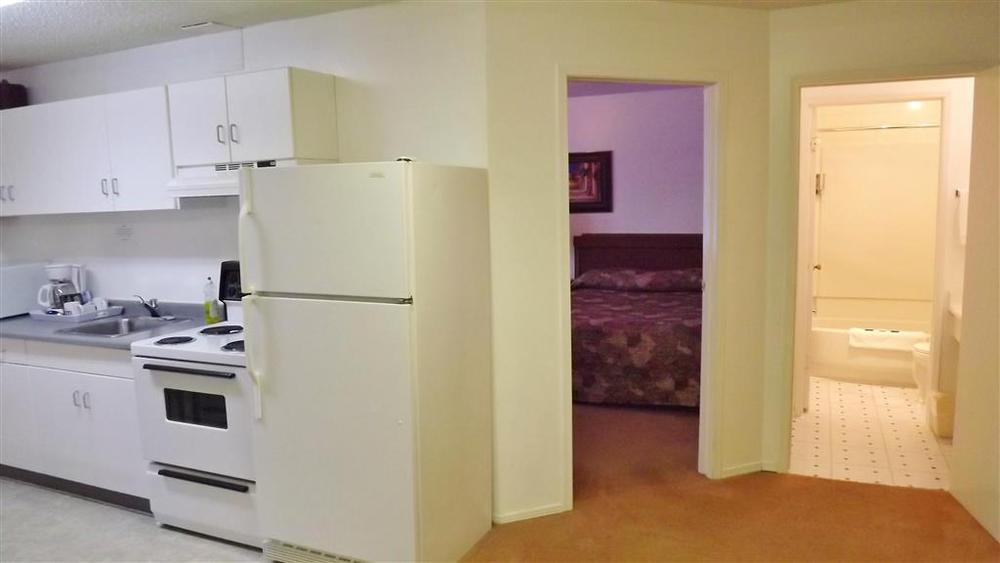 Canadas Best Value Inn Whitecourt Quarto foto